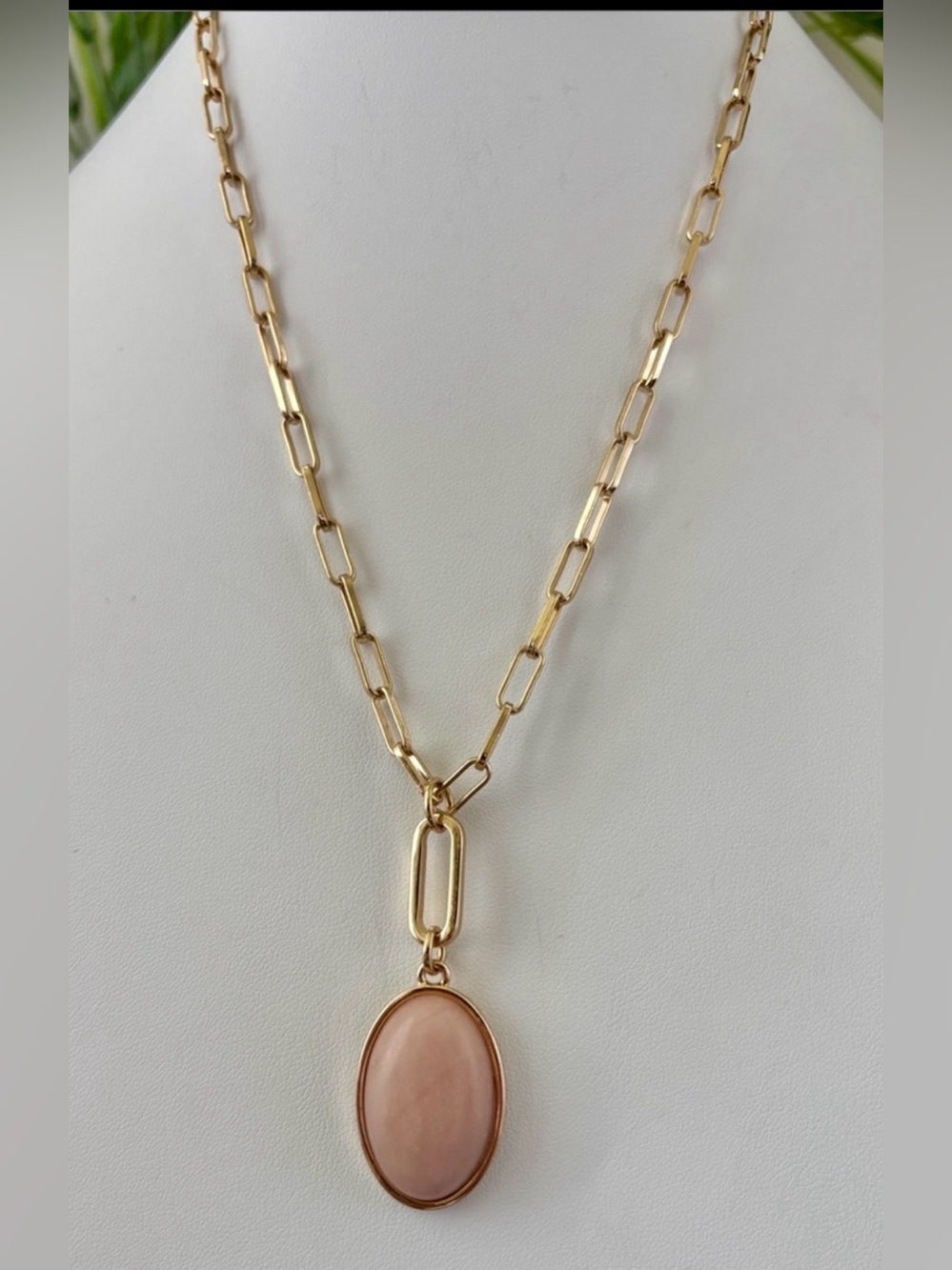 Tahari Oval Pendant soft  pink stone, goldtone paperclip chain,claw clasp